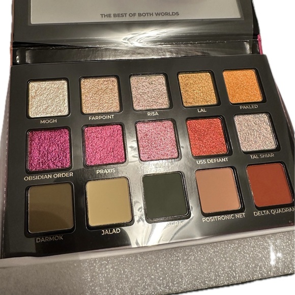 NEW in Box Adept Cosmetics SAMARIAN SUNSET 15 Shade Eyeshadow Palette SOLD OUT - Picture 6 of 14